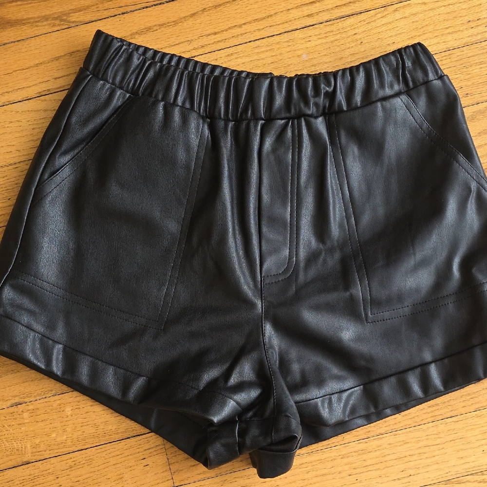 Mustard Seed Black Faux Leather High Waist Women's Shorts